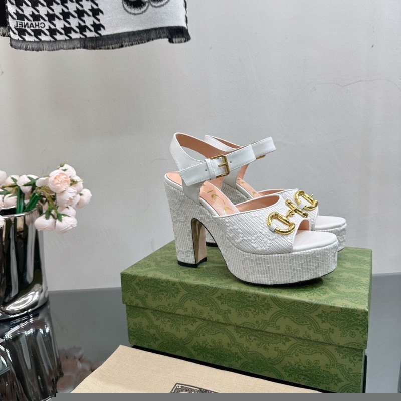 G*u*i high heels